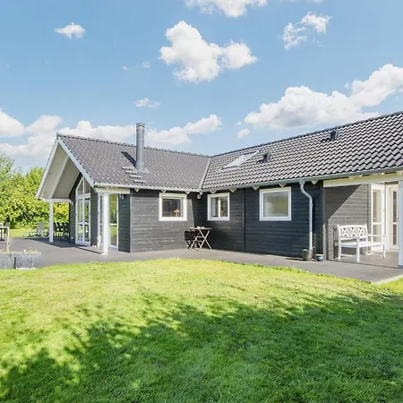 Family Fun With Hot Tub - By Traum Ferienhaus