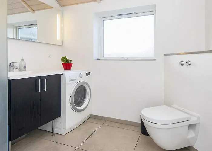 Family Fun With Hot Tub - By Traum Holiday home