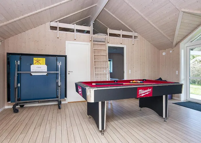 Family Fun With Hot Tub - By Traum Holiday home